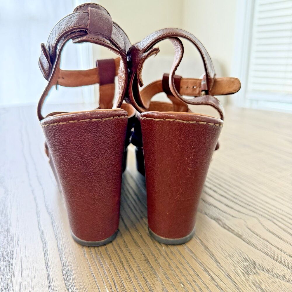 Born Hand Crafted Brown Leather Wedge Ankle Strap Sandal Size 10/42 Boho Chic - Picture 3 of 6